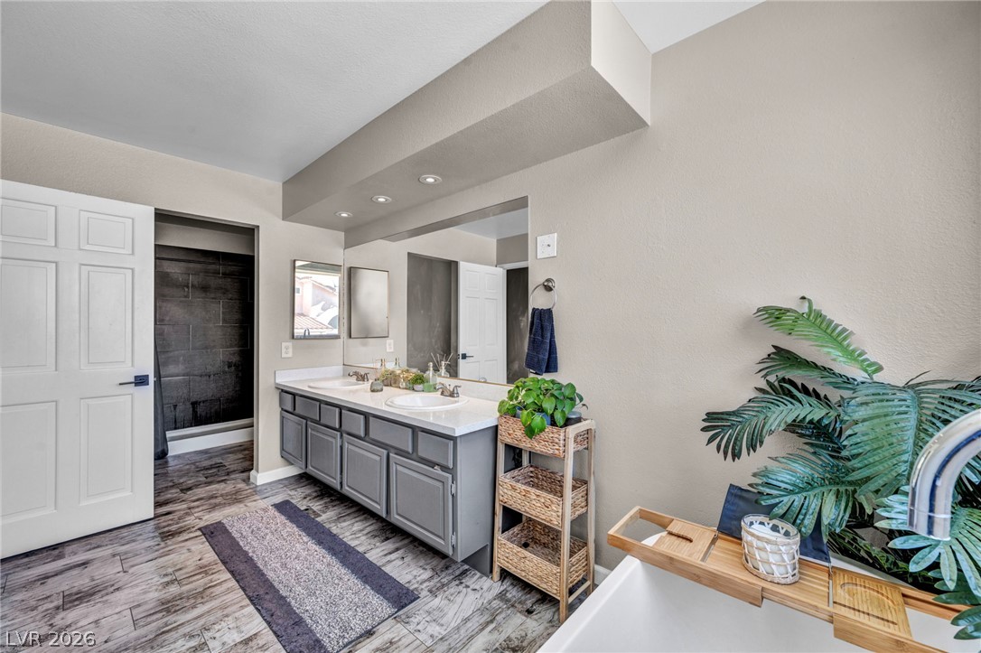 9008 Pebble Shore Court Las Vegas NV 89117