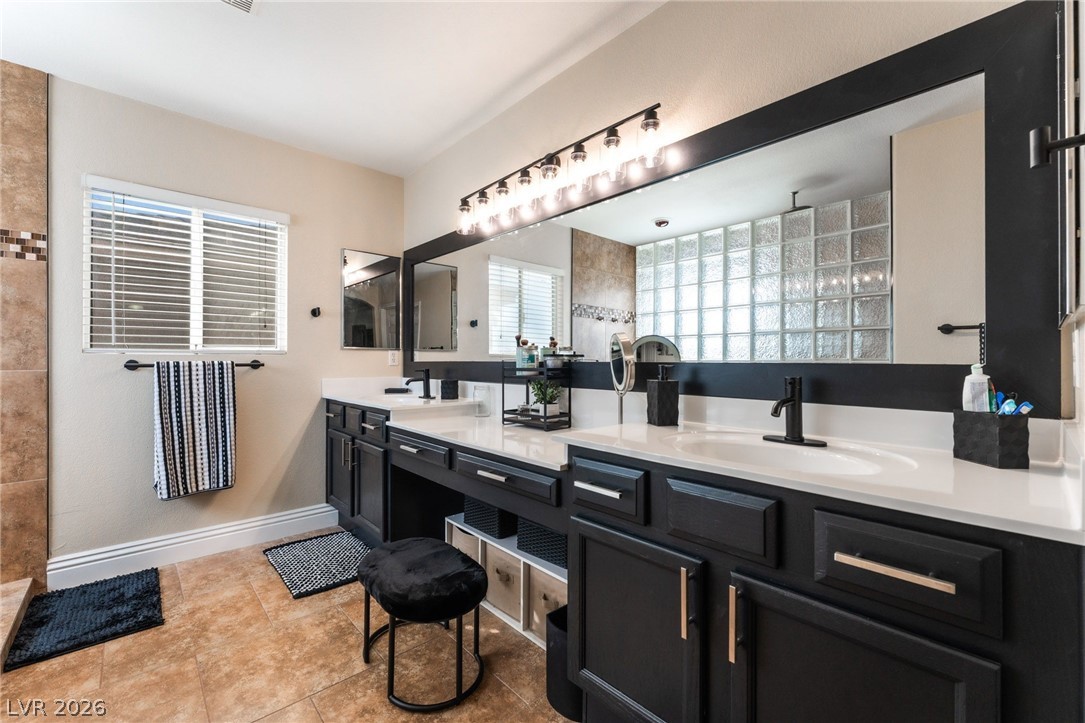 5830 Tipperary Street Las Vegas NV 89130