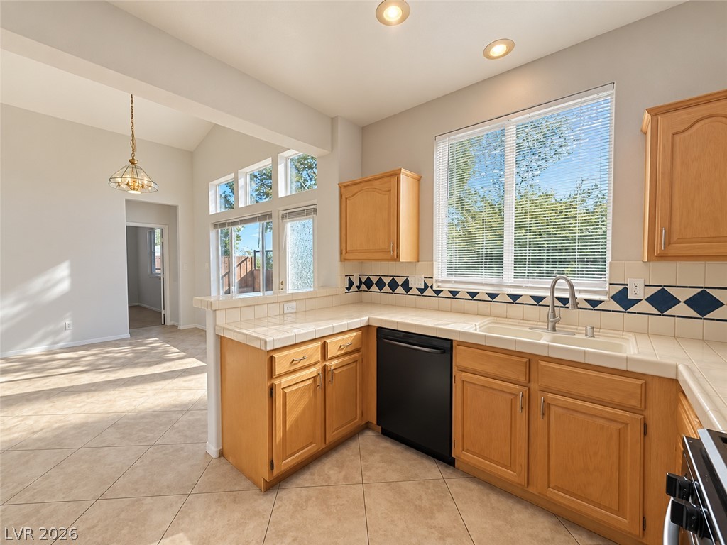 1504 Remembrance Hill Street Las Vegas NV 89144