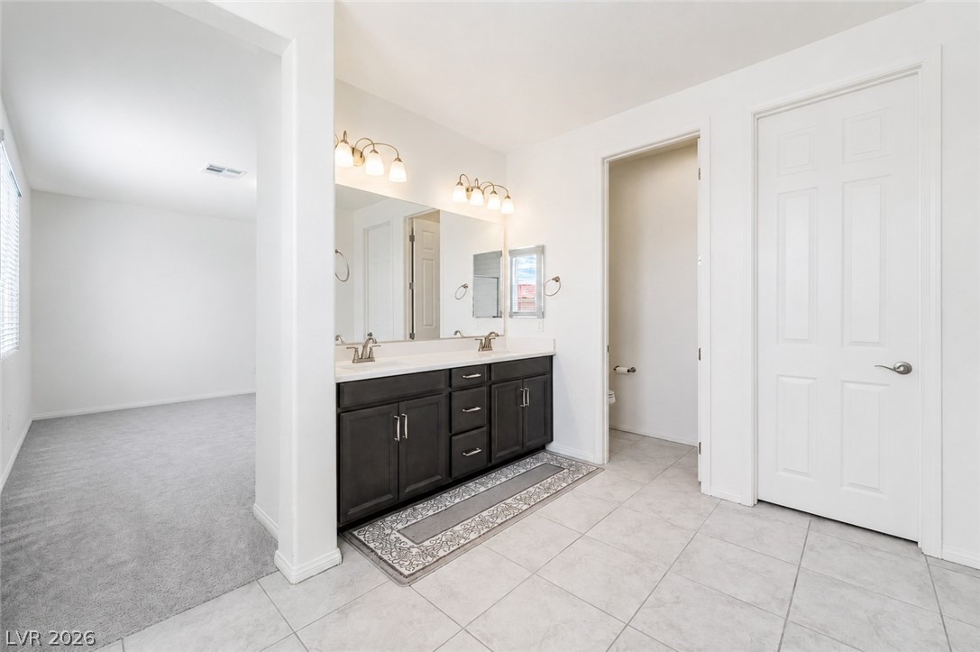 7033 Stockton Dunes Street North Las Vegas NV 89084