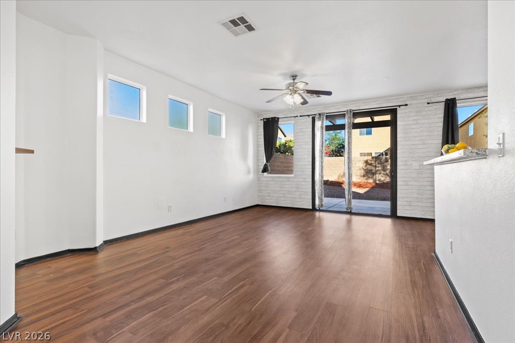 5042 Sagelyn Street Las Vegas NV 89122
