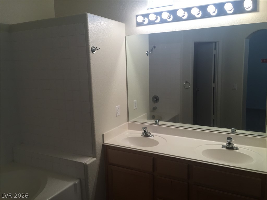 9178 Sleeping Tree Street Las Vegas NV 89123