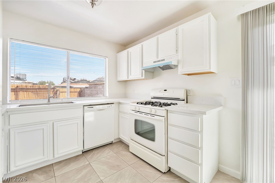 4672 Rita Drive Las Vegas NV 89121