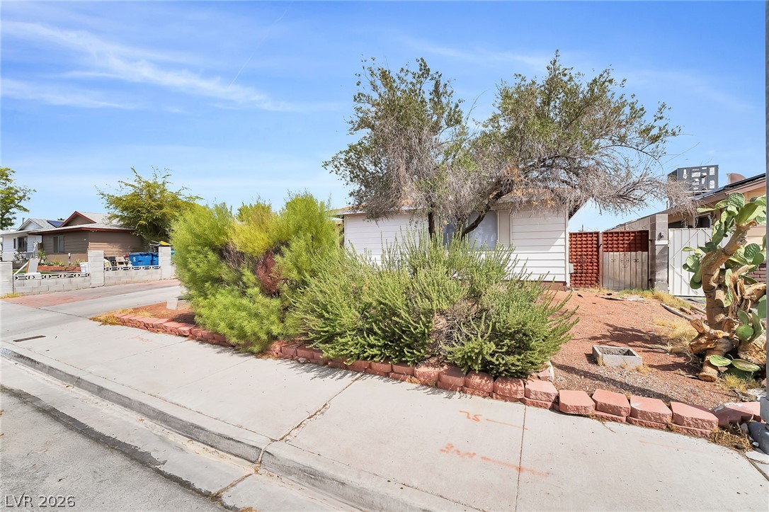 4672 Rita Drive Las Vegas NV 89121