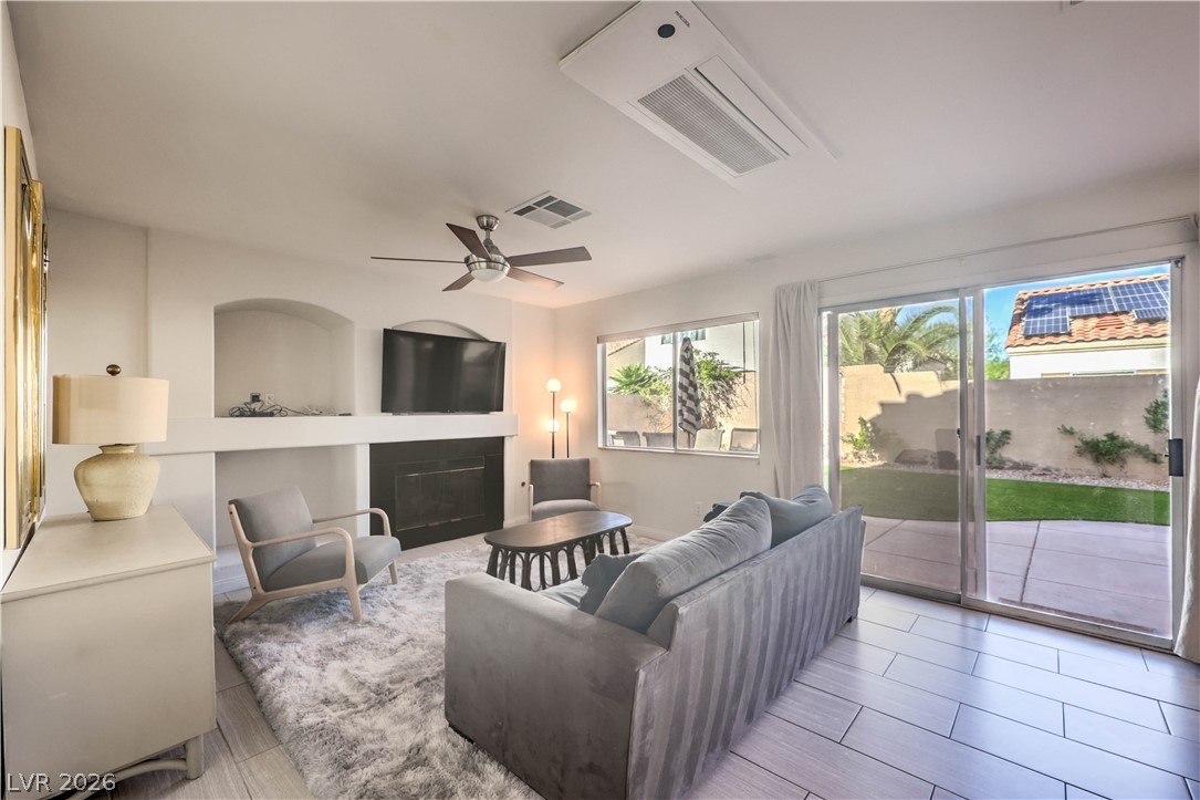 1729 Mexican Poppy Street Las Vegas NV 89128