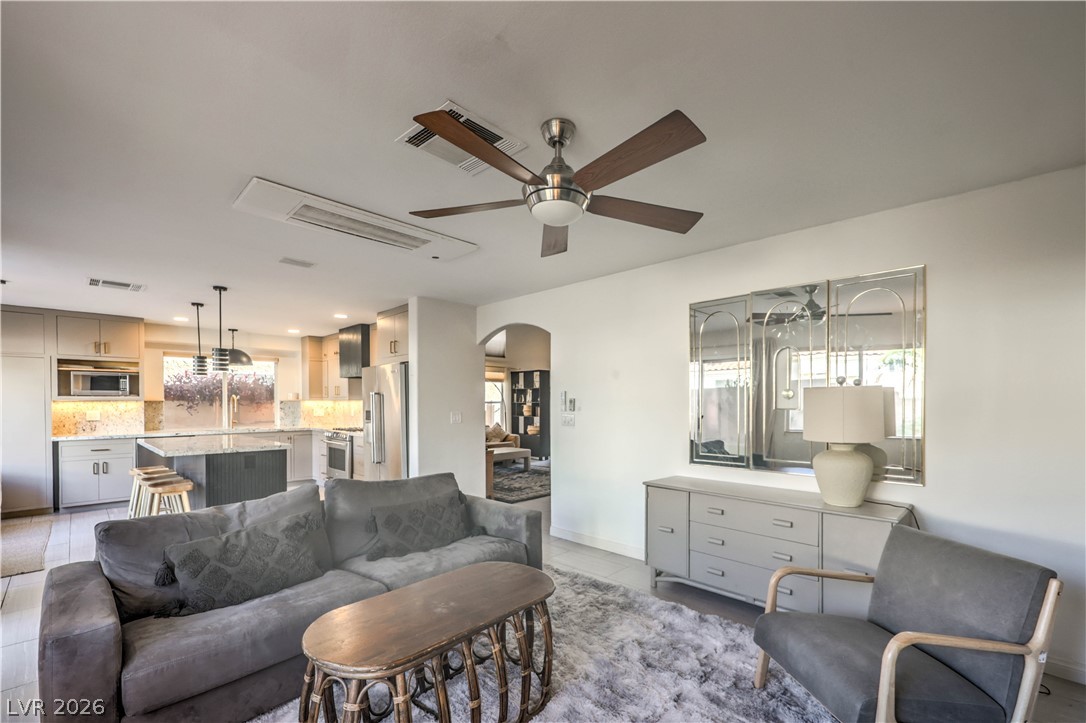 1729 Mexican Poppy Street Las Vegas NV 89128