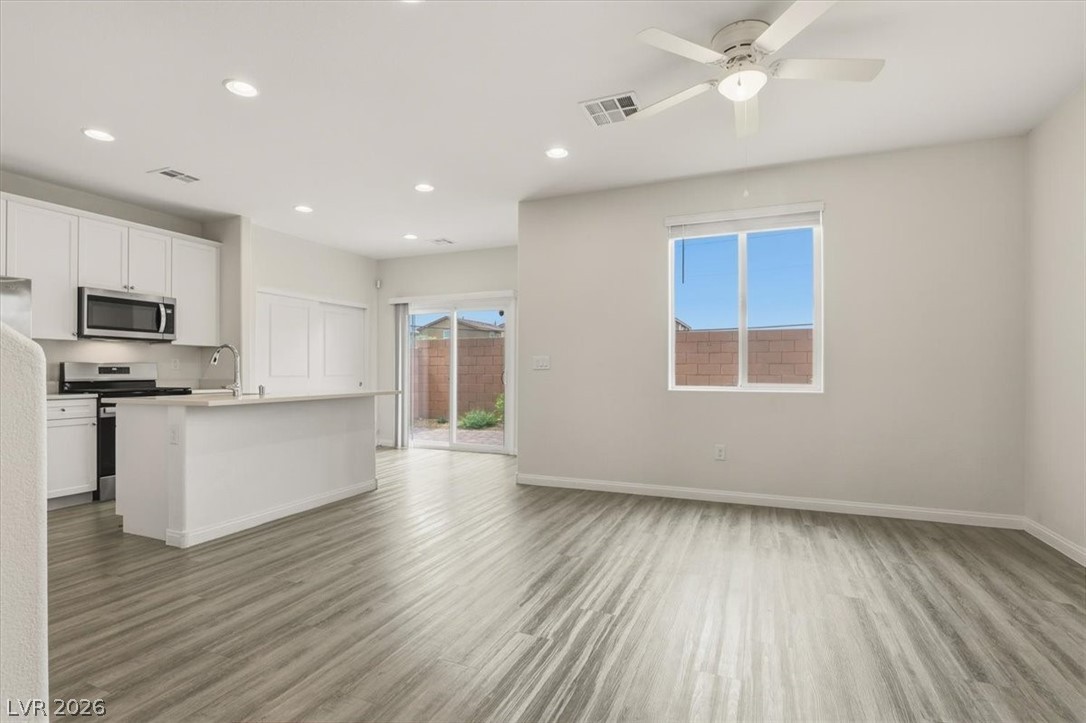 1631 Golden Afternoon Street Las Vegas NV 89115