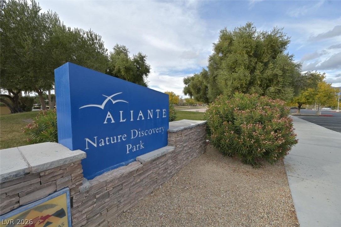 728 Emerson Creek Court North Las Vegas NV 89084