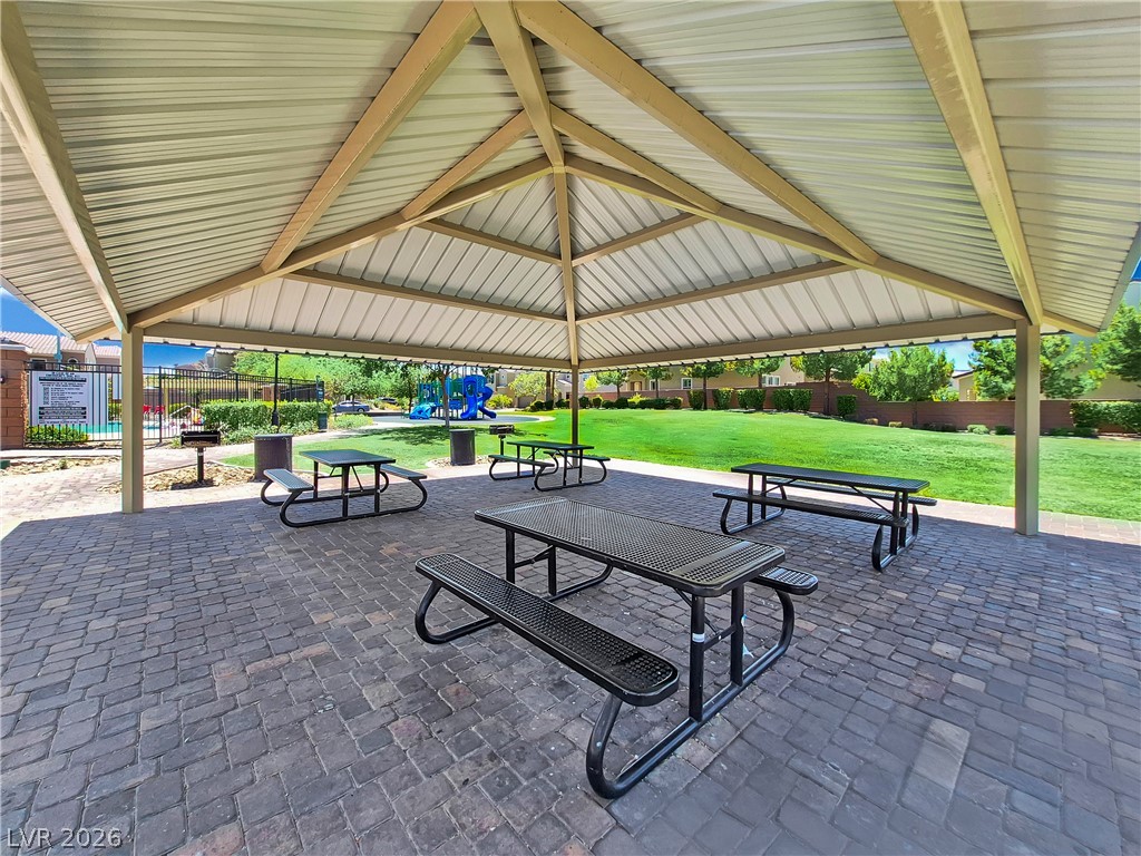 6648 Autumn Breeze Street Las Vegas NV 89148