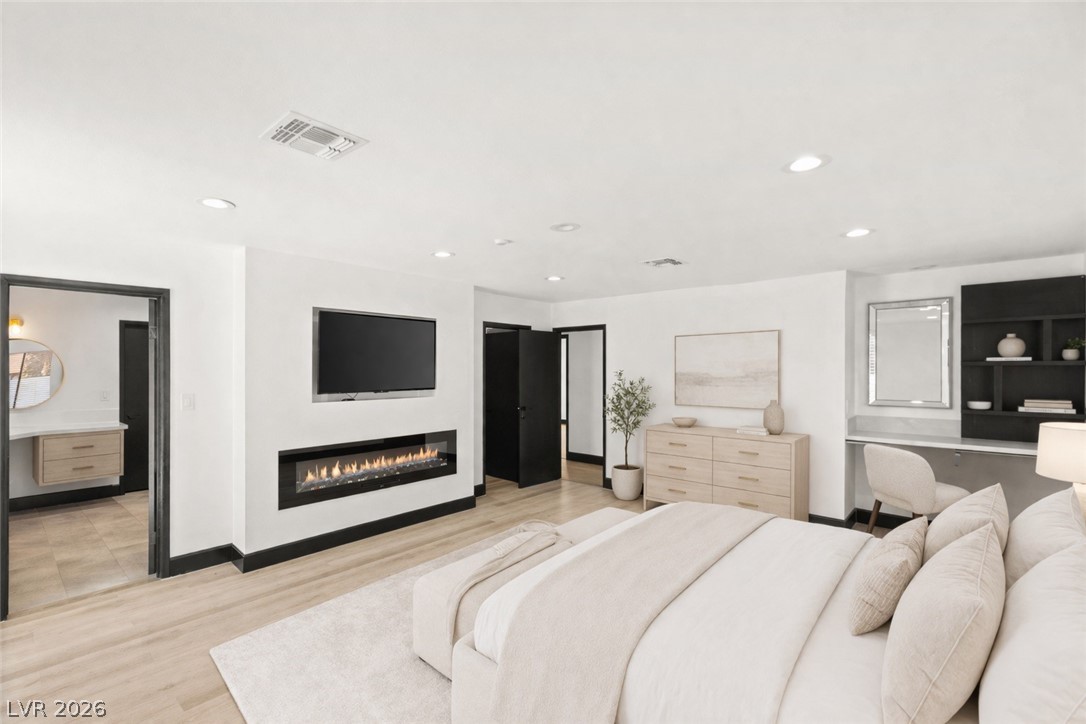 2840 Duneville Street Las Vegas NV 89146