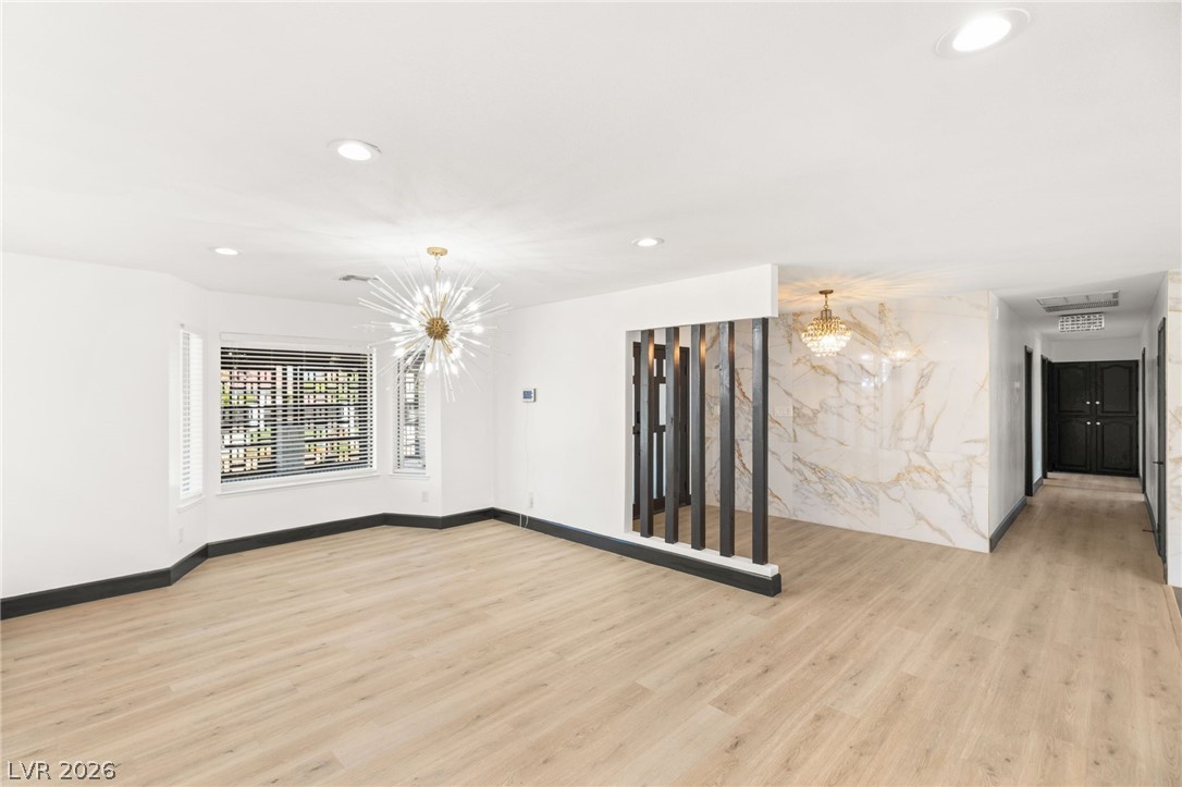2840 Duneville Street Las Vegas NV 89146