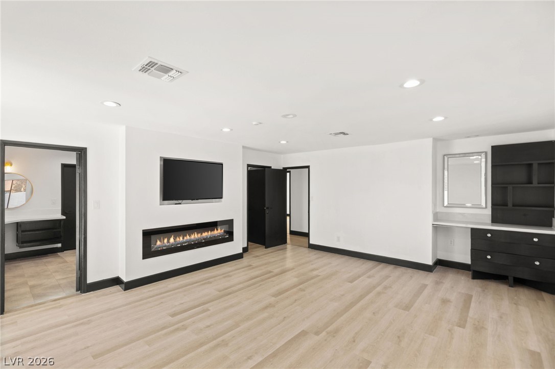 2840 Duneville Street Las Vegas NV 89146