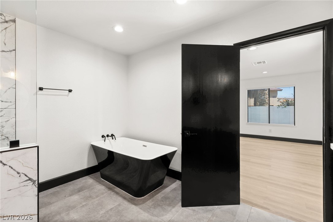 2840 Duneville Street Las Vegas NV 89146