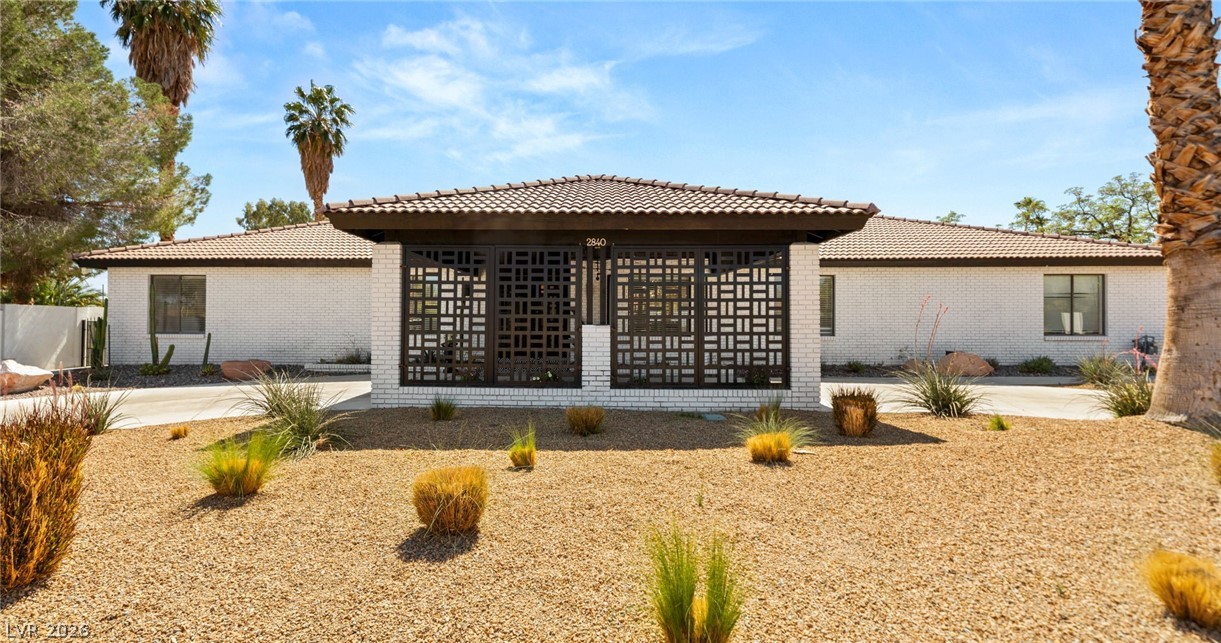 2840 Duneville Street Las Vegas NV 89146