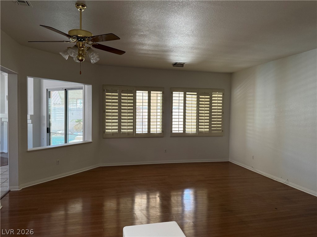 6389 Elizabethtown Avenue Las Vegas NV 89110