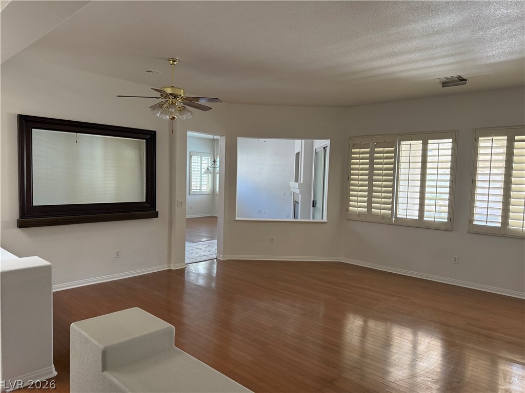 6389 Elizabethtown Avenue Las Vegas NV 89110