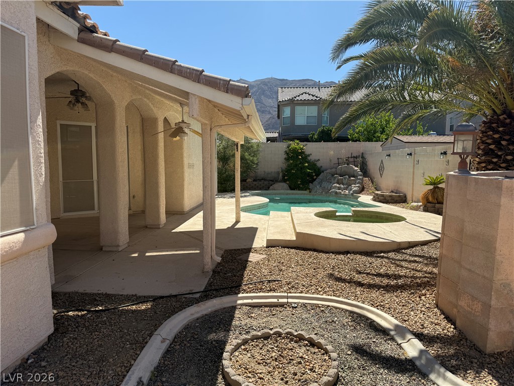 6389 Elizabethtown Avenue Las Vegas NV 89110