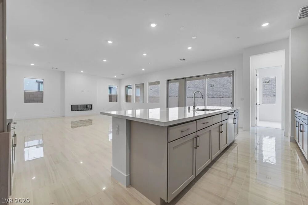 366 Tigullio Avenue Henderson NV 89011