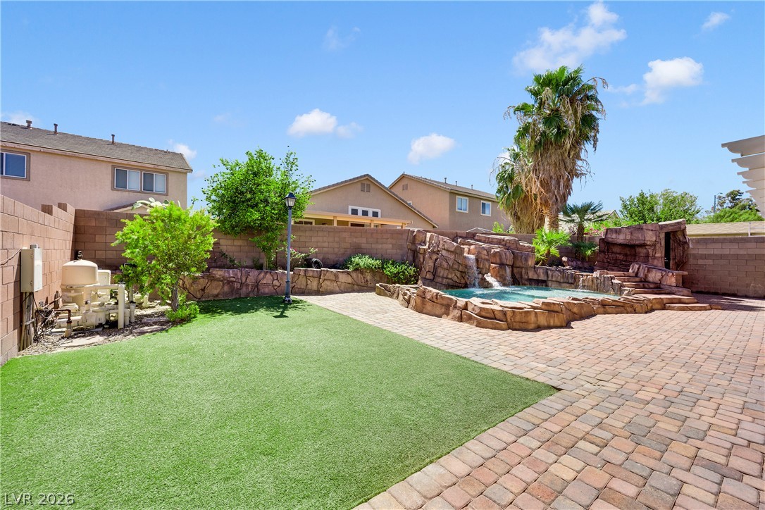 2613 Oscar Mariano Avenue North Las Vegas NV 89032