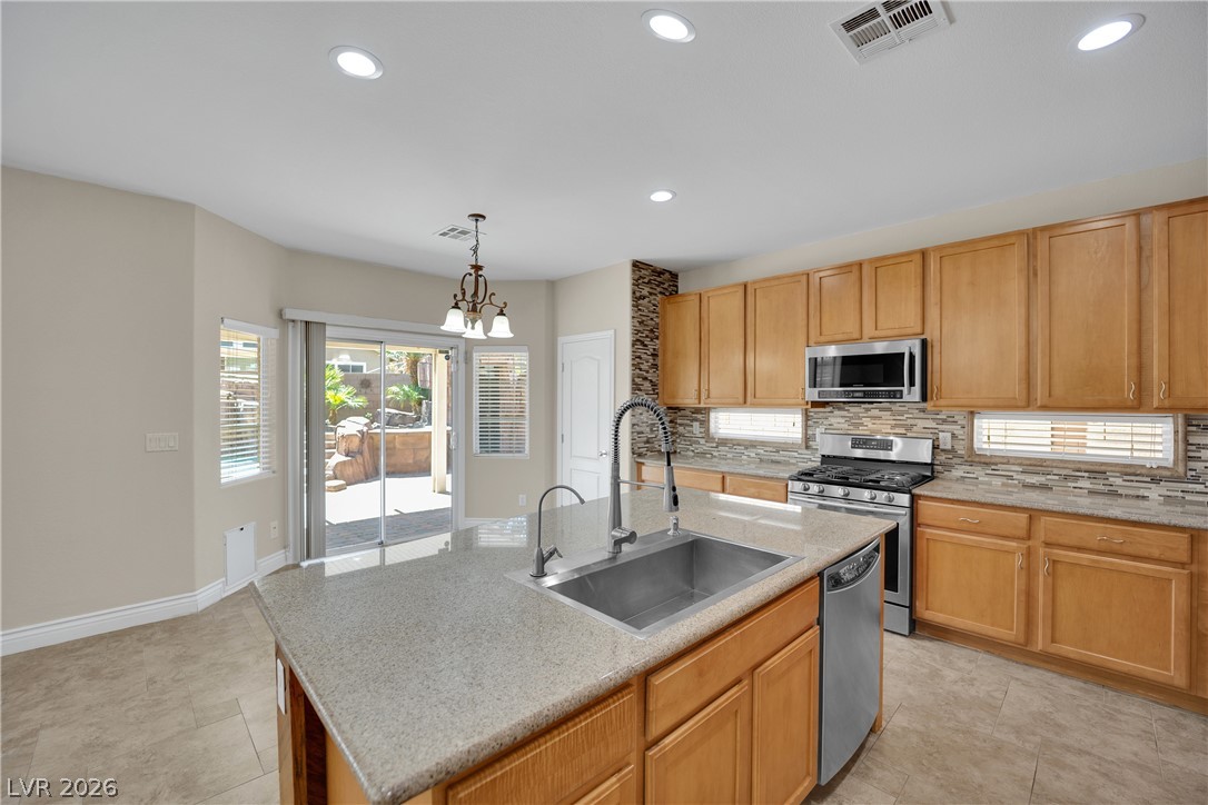 2613 Oscar Mariano Avenue North Las Vegas NV 89032