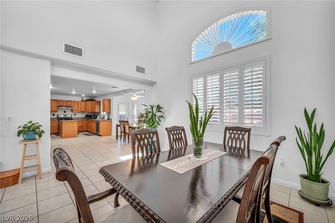 8224 Golf Player Avenue Las Vegas NV 89145