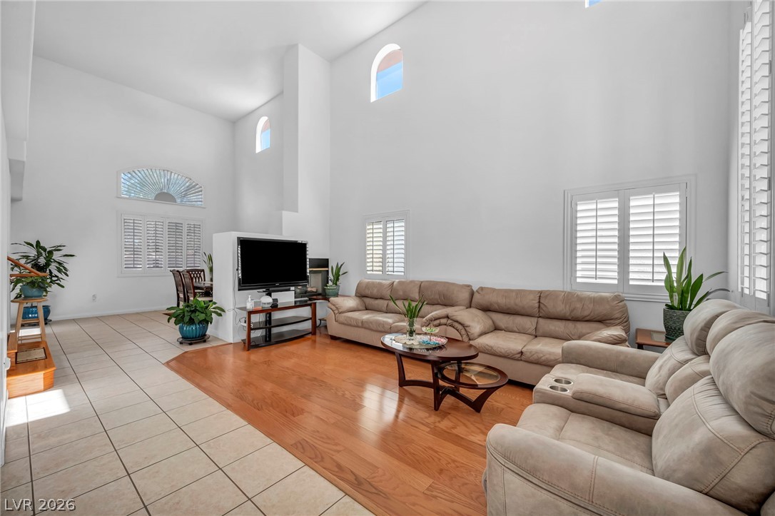 8224 Golf Player Avenue Las Vegas NV 89145