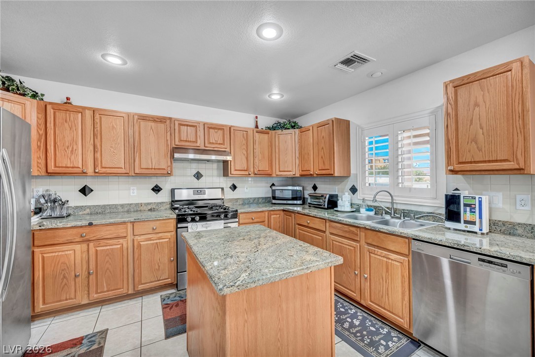 8224 Golf Player Avenue Las Vegas NV 89145
