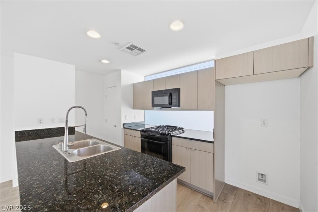 247 Tower Street Las Vegas NV 89101