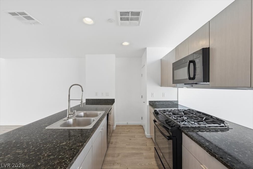 247 Tower Street Las Vegas NV 89101