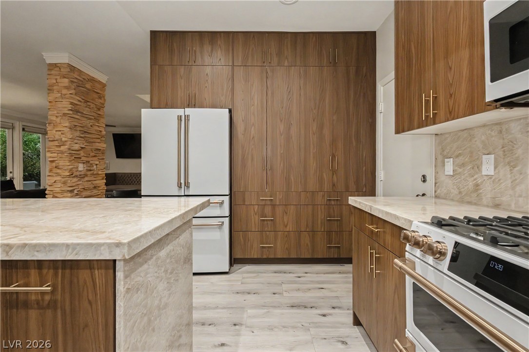 904 Sir Winston Street Henderson NV 89052