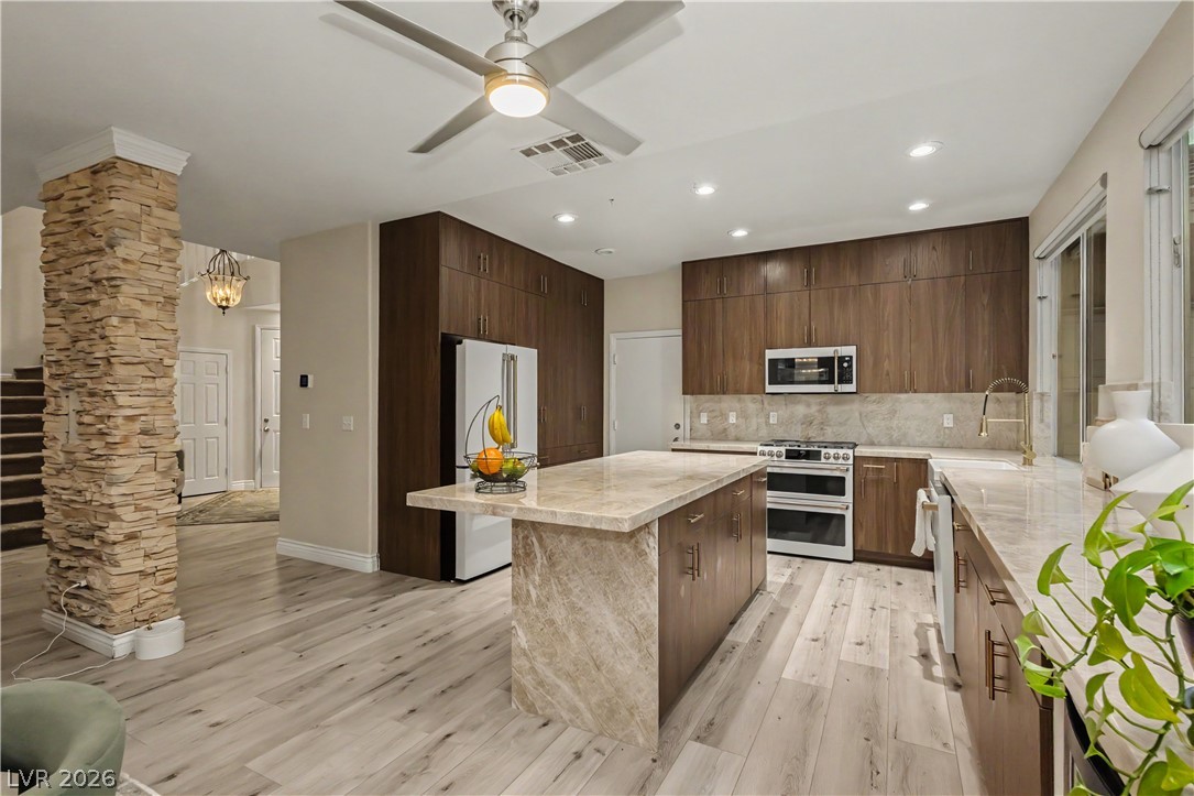 904 Sir Winston Street Henderson NV 89052