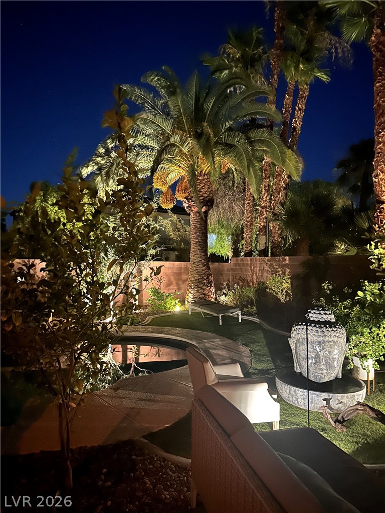 904 Sir Winston Street Henderson NV 89052
