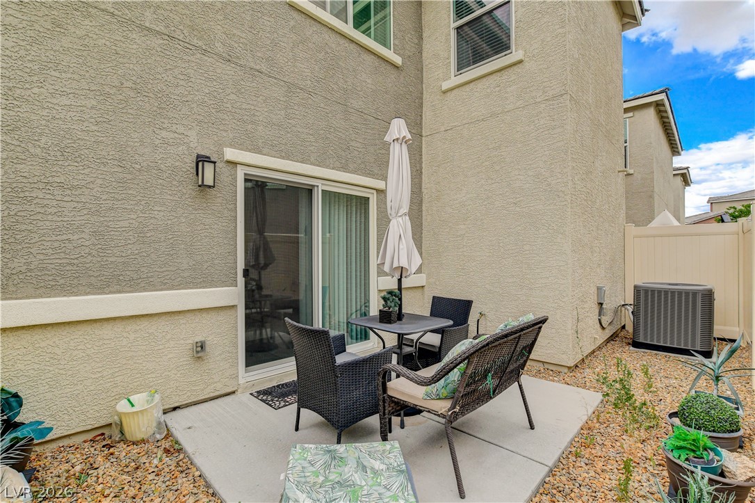 2872 Atomic Tangerine Way 4 Las Vegas NV 89183
