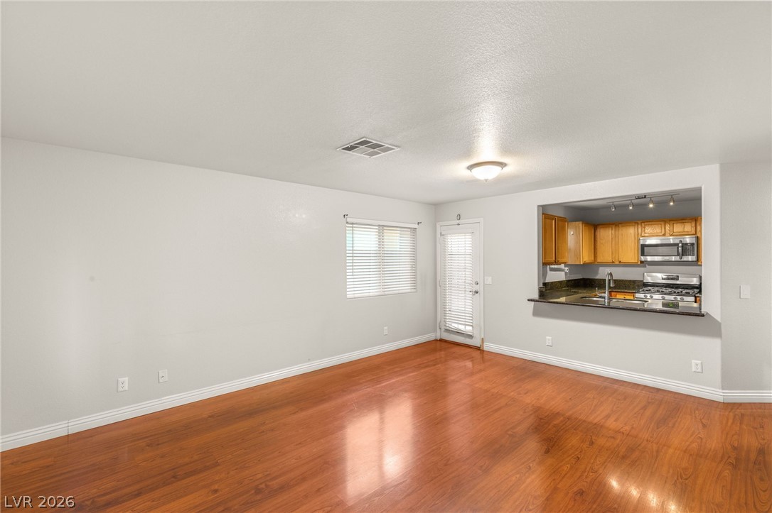 9091 Hombard Avenue Las Vegas NV 89148