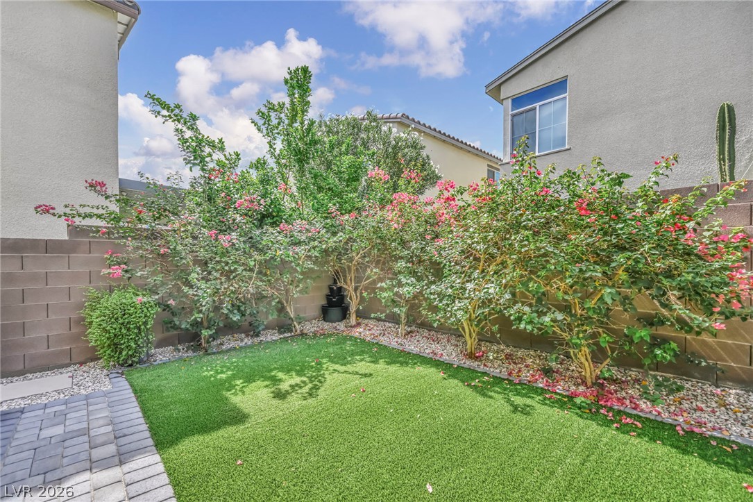 763 Elstree Court Henderson NV 89052