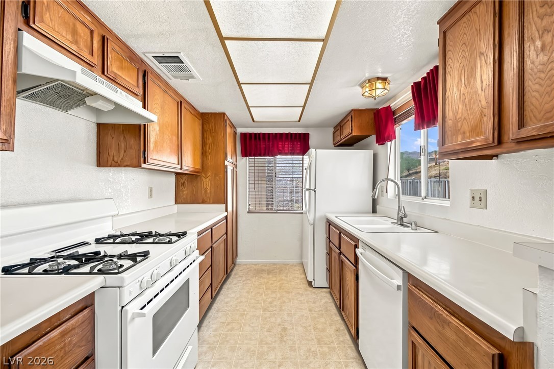2124 Pebble Creek Lane Laughlin NV 89029