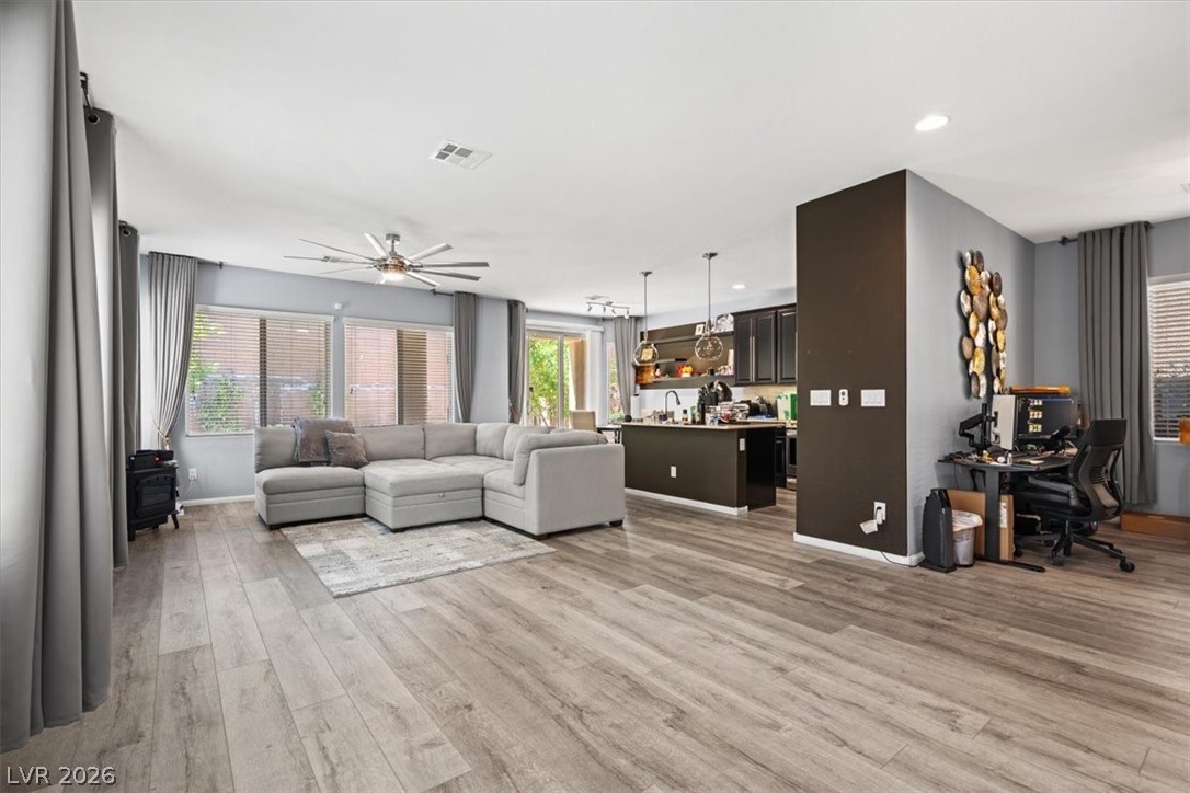10861 Woods Hole Bay Las Vegas NV 89179
