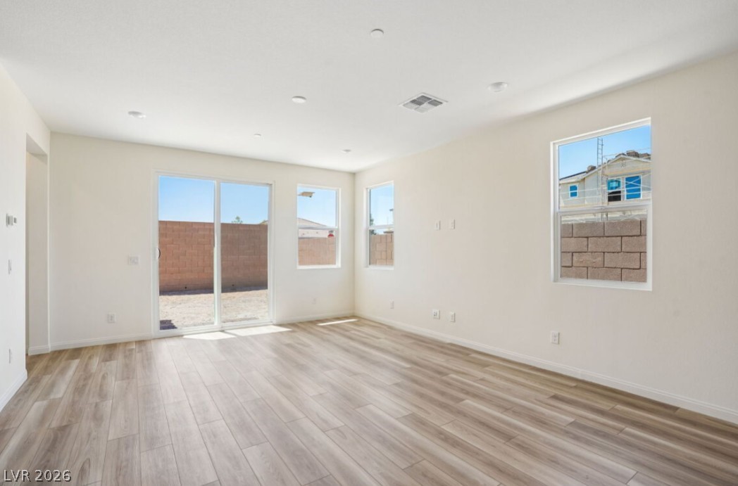 4049 Zebra Cactus Avenue Las Vegas NV 89139