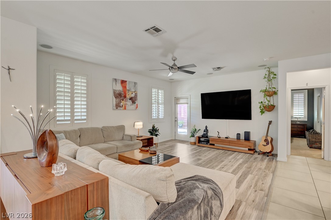 5483 Alden Bend Drive Las Vegas NV 89135