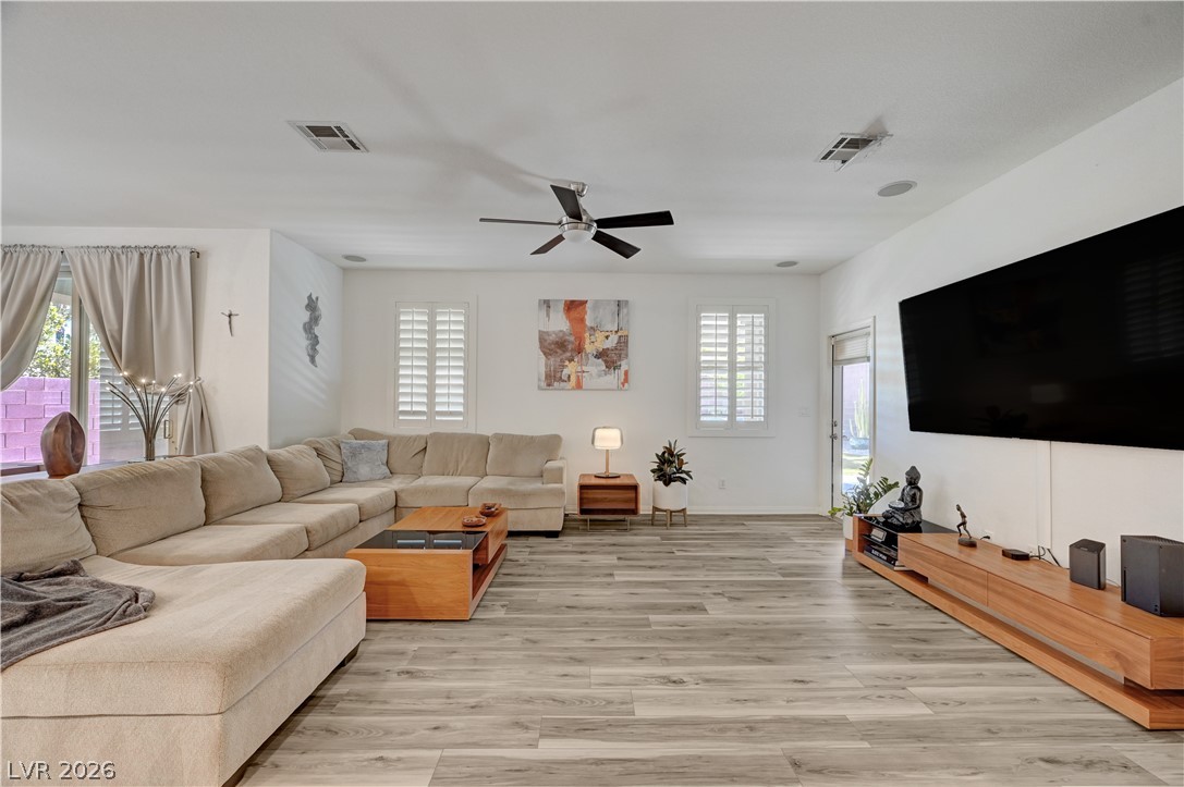 5483 Alden Bend Drive Las Vegas NV 89135
