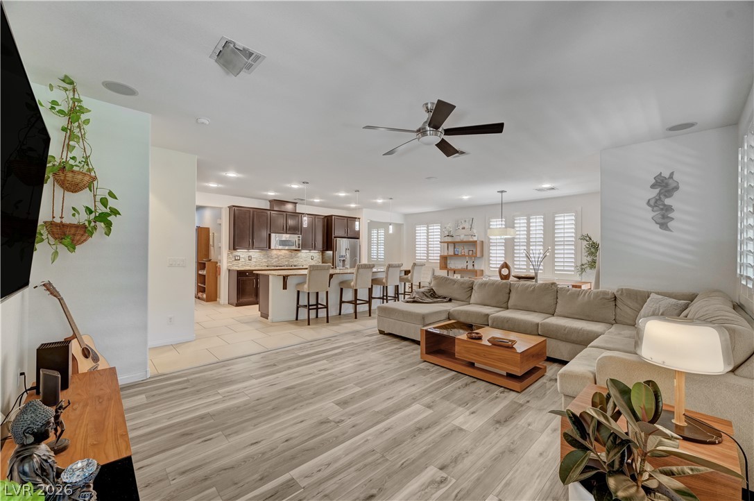 5483 Alden Bend Drive Las Vegas NV 89135