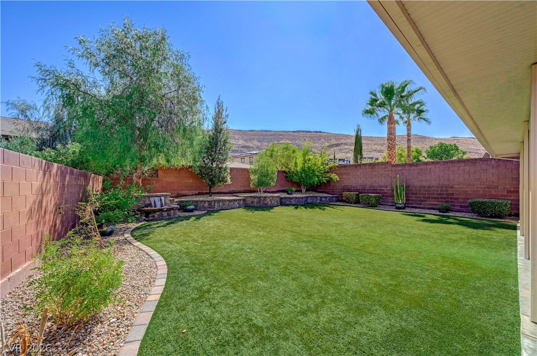 5483 Alden Bend Drive Las Vegas NV 89135