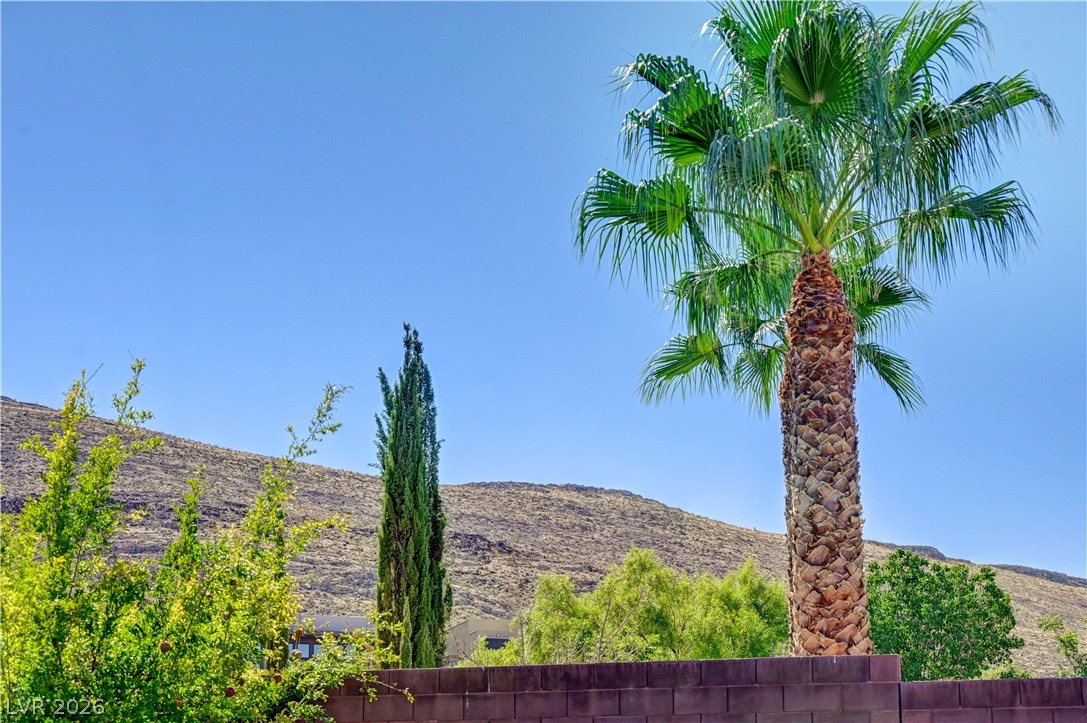 5483 Alden Bend Drive Las Vegas NV 89135