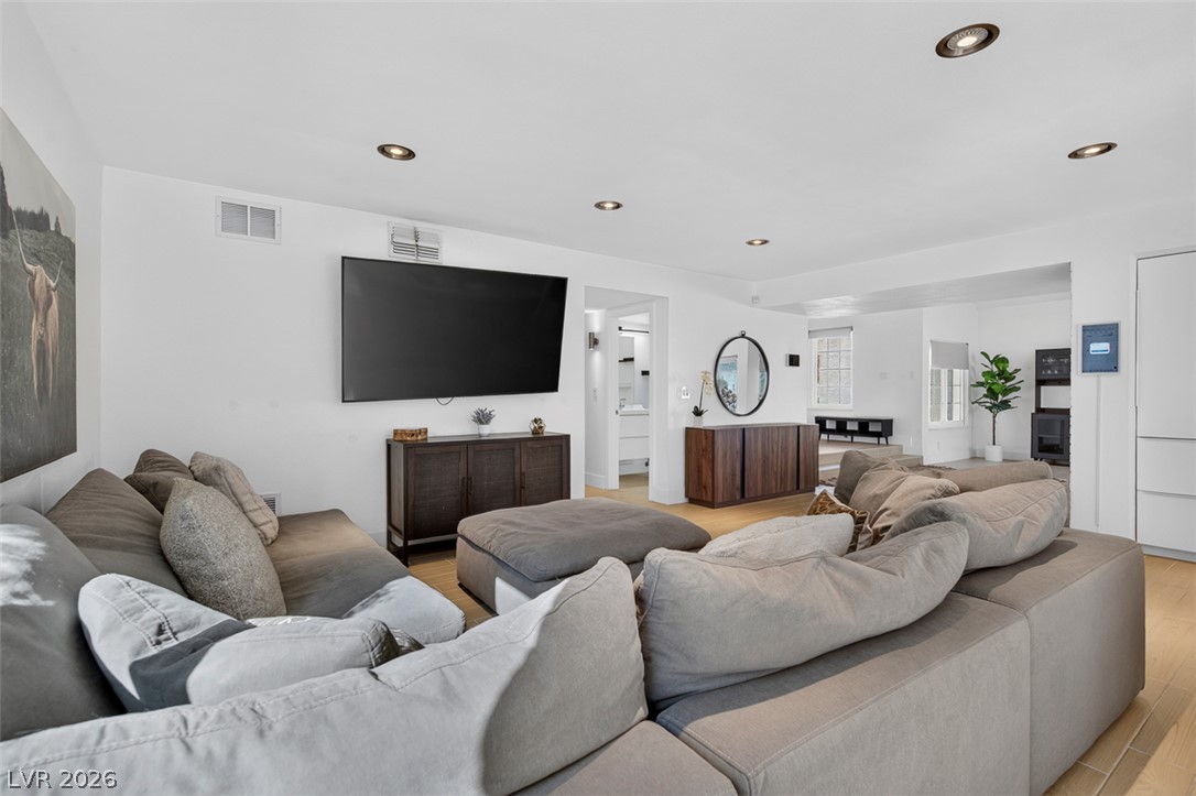 3320 Canyon Lake Drive Las Vegas NV 89117