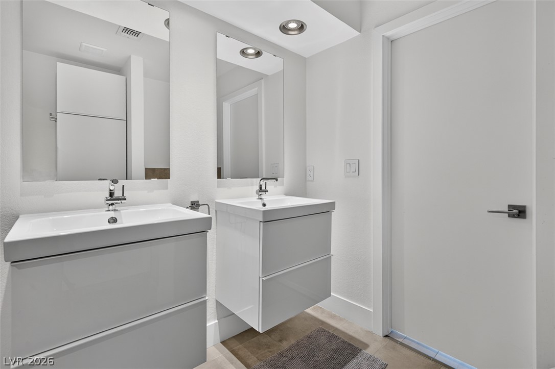 3320 Canyon Lake Drive Las Vegas NV 89117