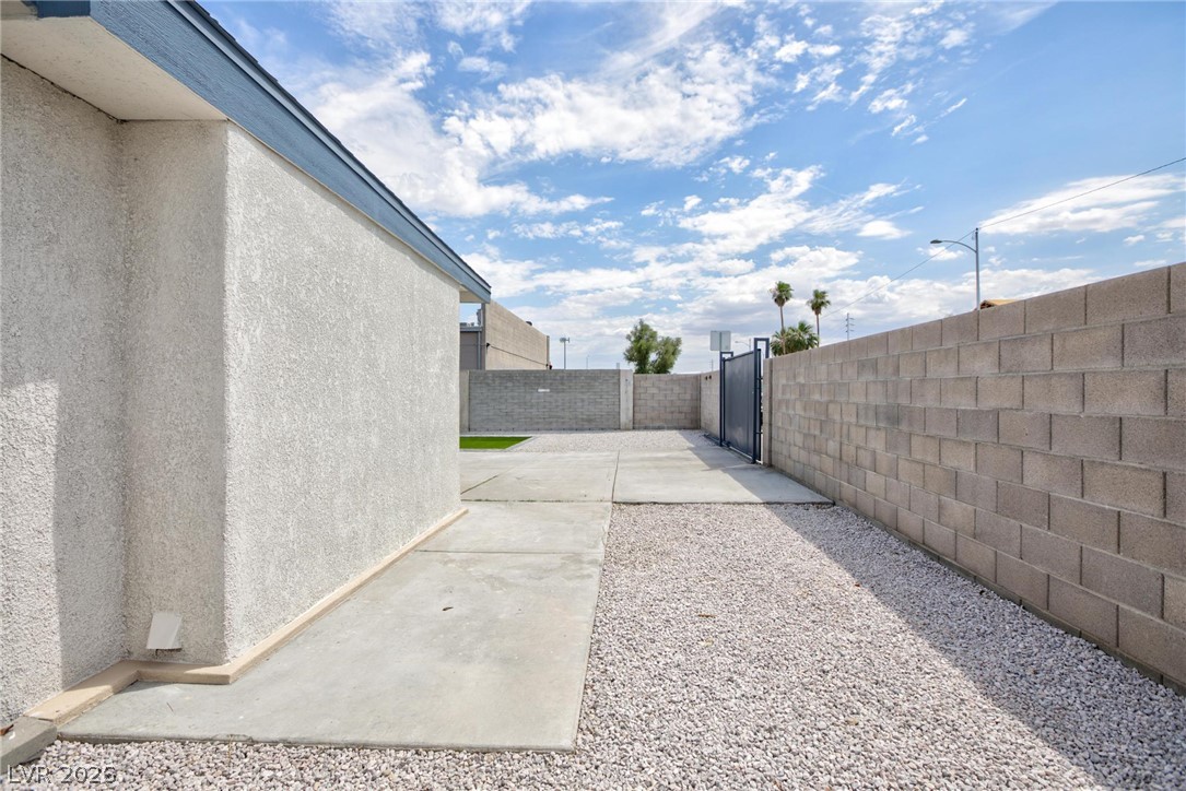 6121 Sonoma Circle Las Vegas NV 89107