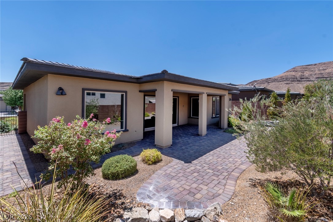 9868 Gemstone Sunset Avenue Las Vegas NV 89148