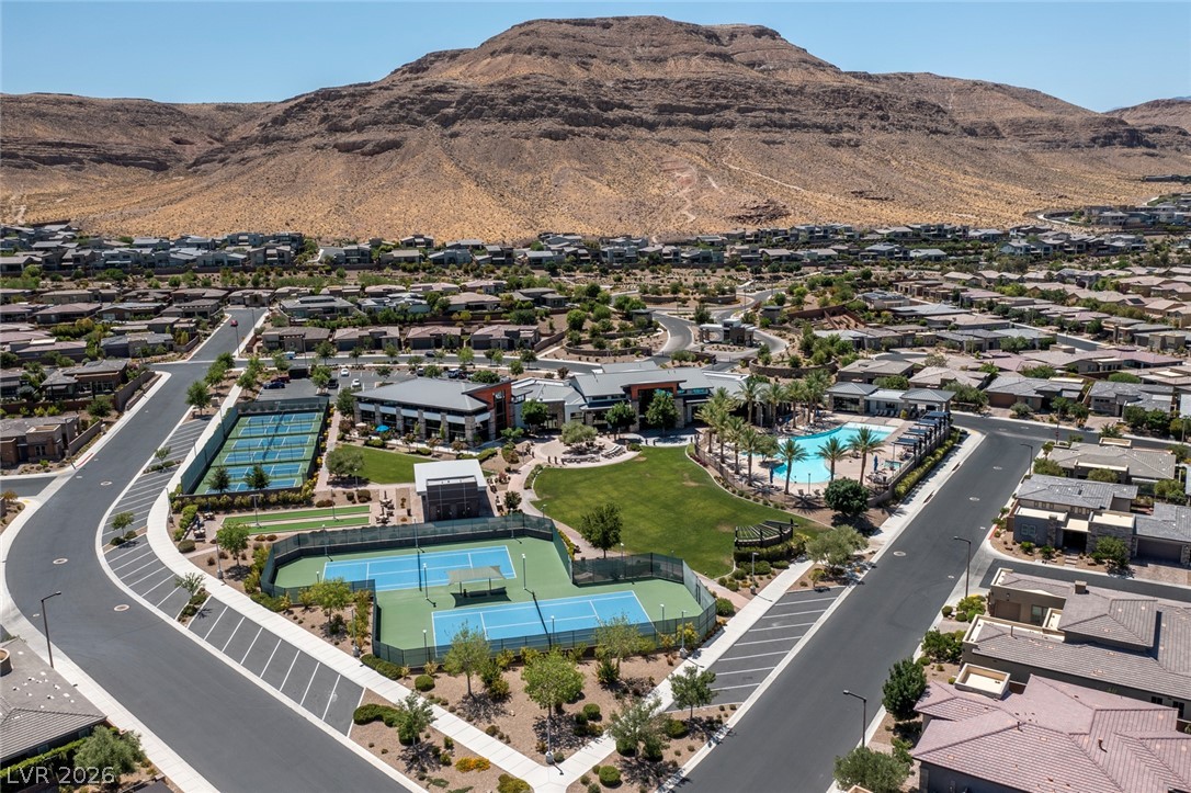9868 Gemstone Sunset Avenue Las Vegas NV 89148