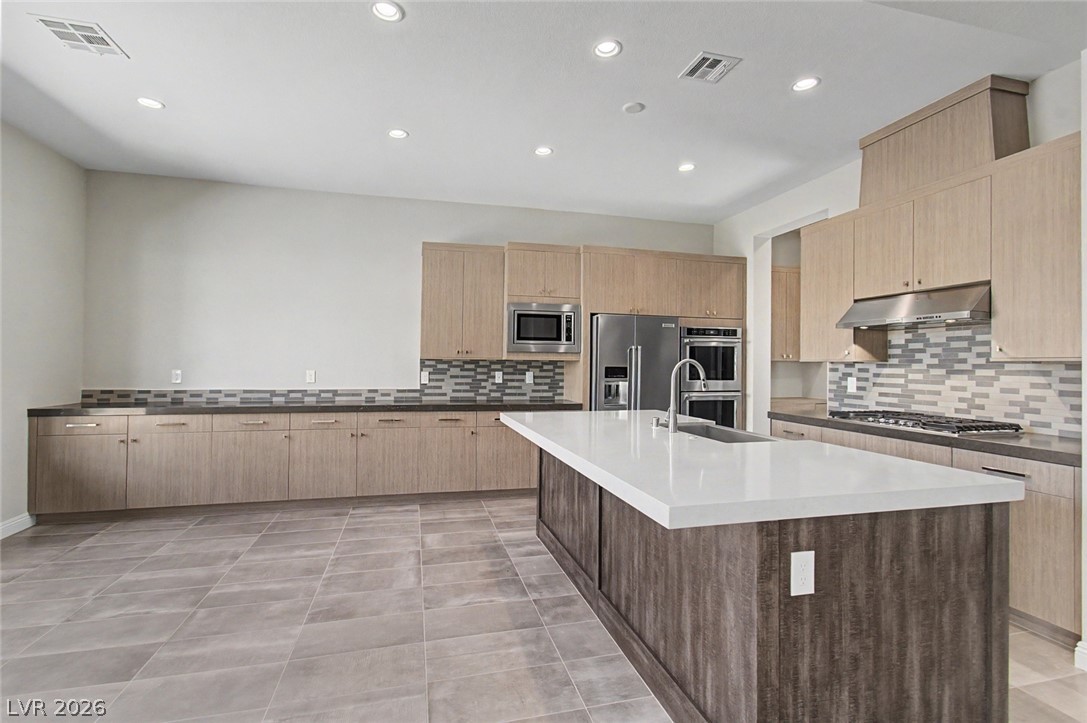9868 Gemstone Sunset Avenue Las Vegas NV 89148