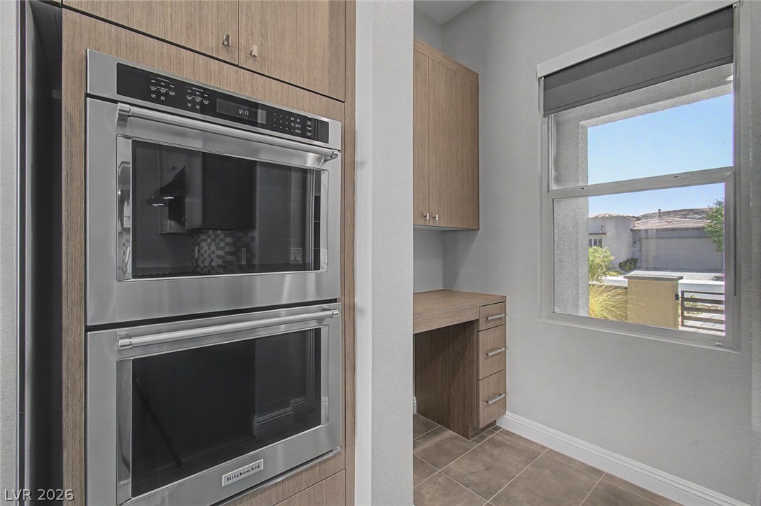 9868 Gemstone Sunset Avenue Las Vegas NV 89148